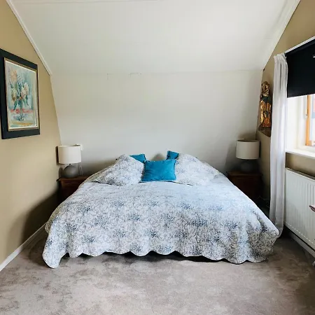Ferienhaus At The Water, Fire Place, Boat And Sup Rent, Near Amsterdam *