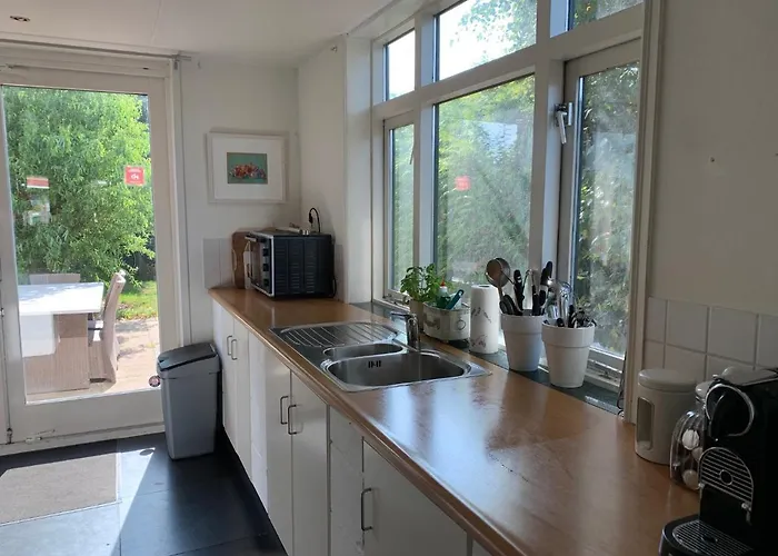 At The Water, Fire Place, Boat And Sup Rent, Near Amsterdam Vakantiehuis