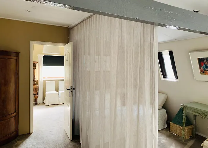 Vakantiehuis At The Water, Fire Place, Boat And Sup Rent, Near Amsterdam Aalsmeer