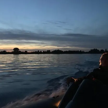 At The Water, Fire Place, Boat And Sup Rent, Near Amsterdam بيت للعطل آلسمير